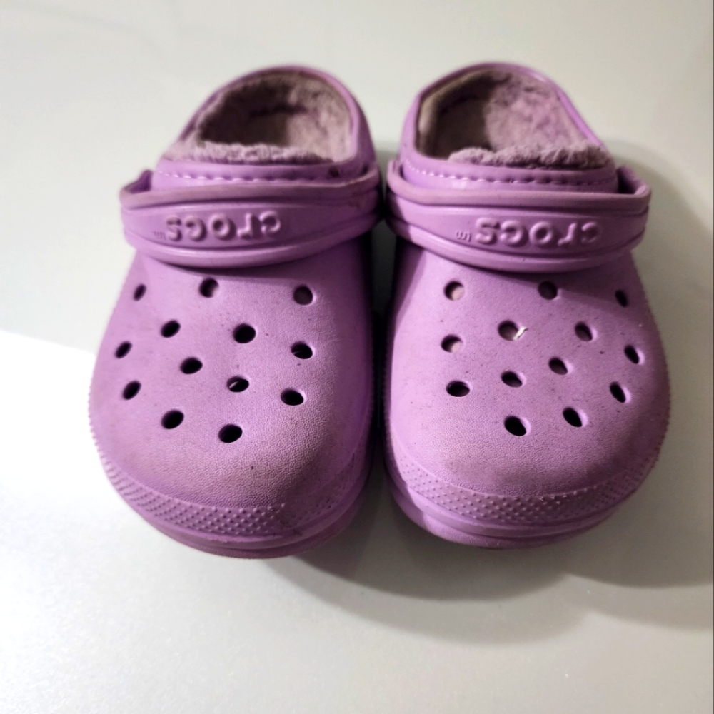Kids fuzzy crocs